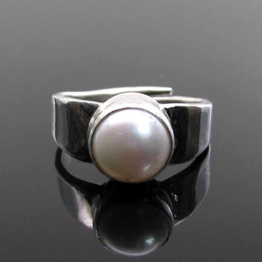 Natural Pearl Moti Ring White Metal Ring – A4478 - SriVanaja Puja Store