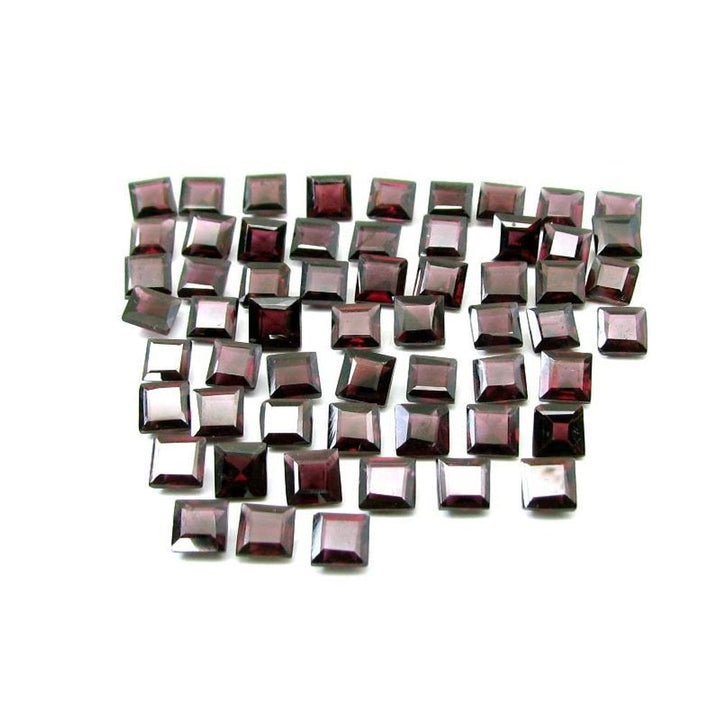 32.6Ct-35gpc-Lot-Natural-Rhodolite-Garnet-Square-Faceted-Gemstones-Lot