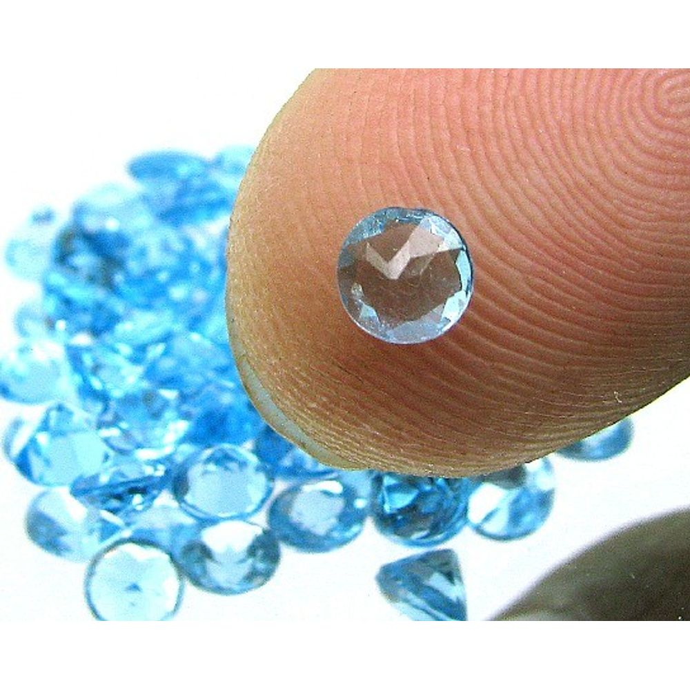 Fine Quality 9.5CT Natural Blue Topaz Pear FAaceted Gemstone