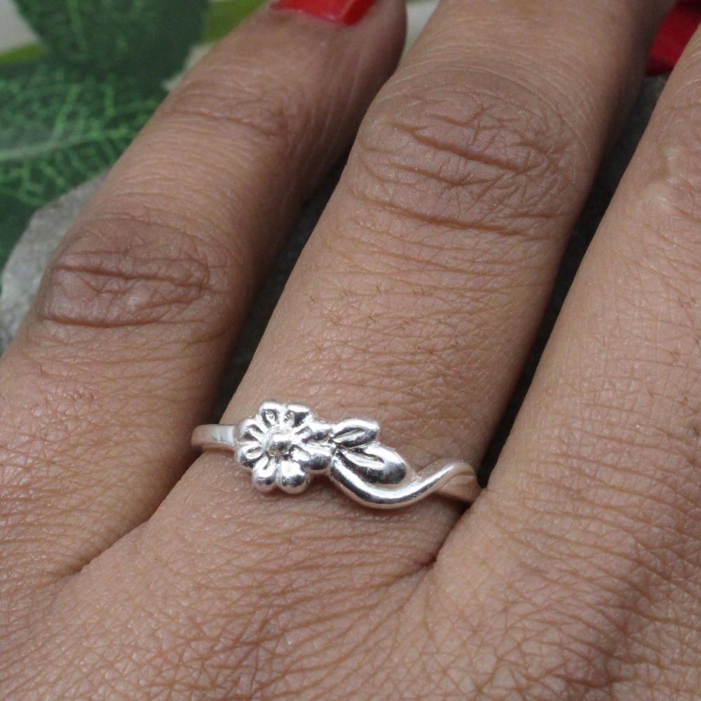 Real Solid 925 Sterling Silver Flower Shape Women Finger Ring