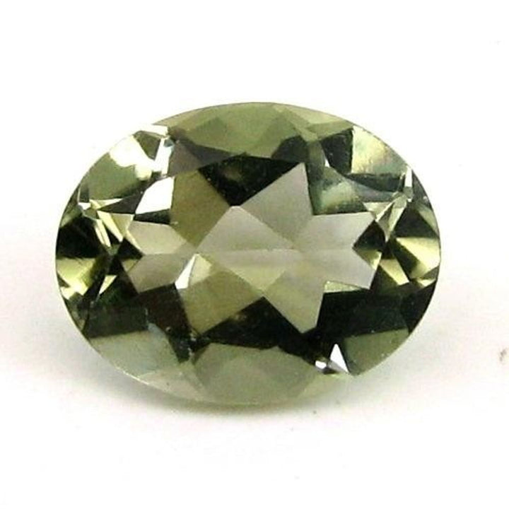 Lustrous-1.8Ct-Green-Amethyst-Oval-Cut-Gemstone