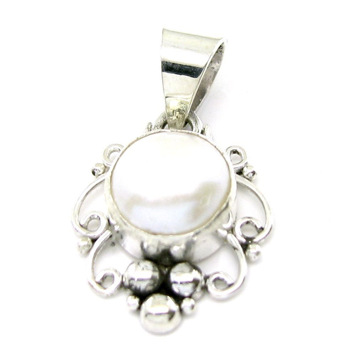 ethnic-designer-birthstone-rashi-ratna-silver-pendant-natural-pearl-gemstone