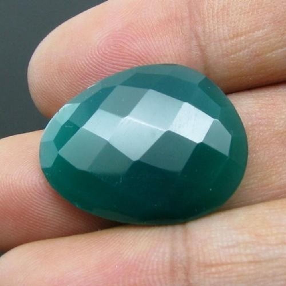 16.1Ct-100%-Natural-Green-Onyx-Checker-Faceted-Gemstone