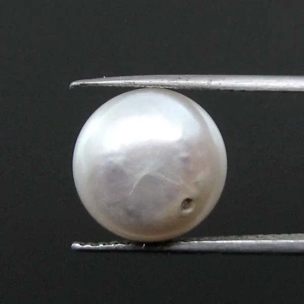 8.9Ct Natural White Uneven Pearl (Commercial Grade)