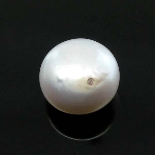 8.9Ct Natural White Uneven Pearl (Commercial Grade)