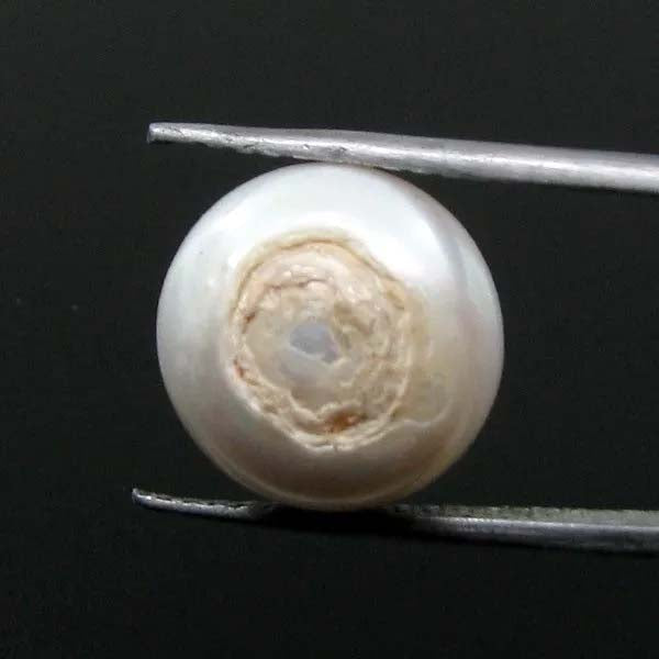 8.8Ct Natural White Uneven Pearl (Commercial Grade)