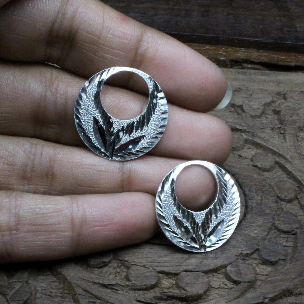 real-silver-round-moon-shaped-nattiyan-nanti-men-women-earring-10885