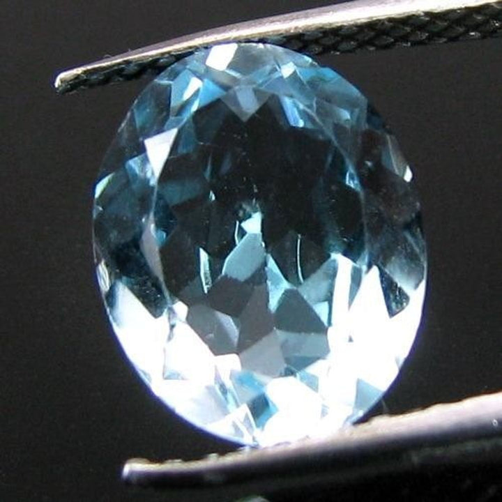 CERTIFIED 3.72Ct Natural Blue TOPAZ Oval Faceted Clear Gemstone